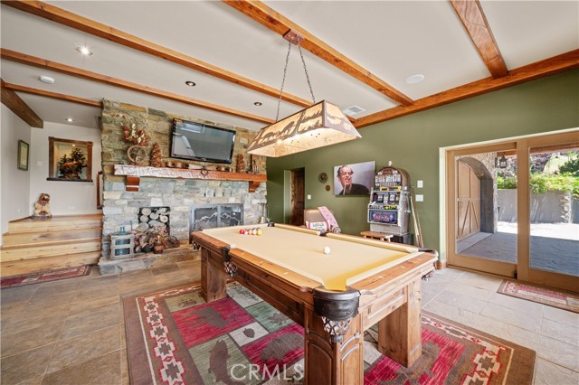 26000 Deertrail Drive, Tehachapi CA: https://media.crmls.org/medias/e678adba-6560-45e5-8e2a-4ba1c835c25d.jpg