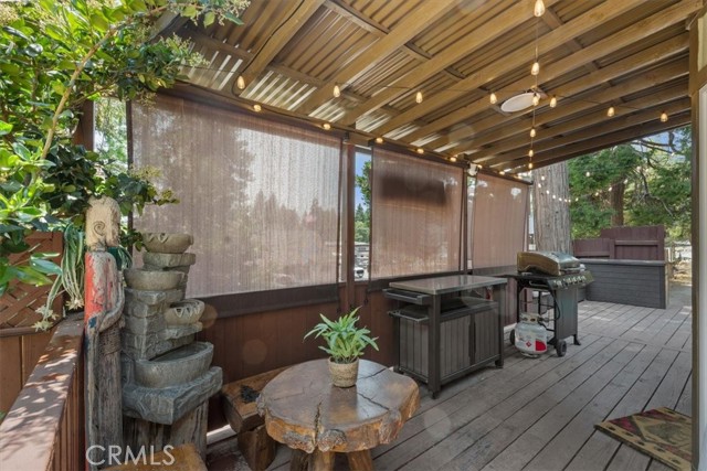 1277 Lovers Lane, Rimforest CA: https://media.crmls.org/medias/e67a3678-5623-4e82-abc9-15078dda2bba.jpg
