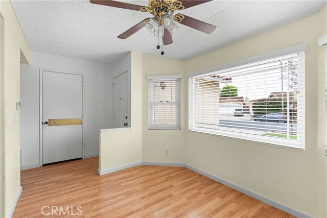445 El Nido Court, Santa Maria CA: https://media.crmls.org/medias/e67a7ae1-00b7-4cdc-92af-8253987323c6.jpg