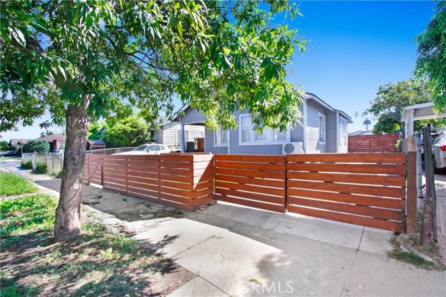 5306 2nd Avenue, Los Angeles, CA, 90043 5306 2nd Avenue, Los Angeles, CA, 90043