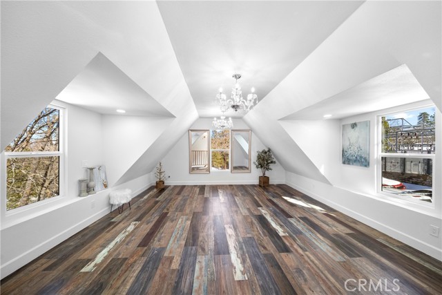 Detail Gallery Image 9 of 22 For 27584 Weirwood Dr, Lake Arrowhead,  CA 92326 - 2 Beds | 1 Baths