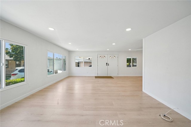 Detail Gallery Image 12 of 35 For 2755 Arrow Highway, La Verne,  CA 91750 - 2 Beds | 2 Baths