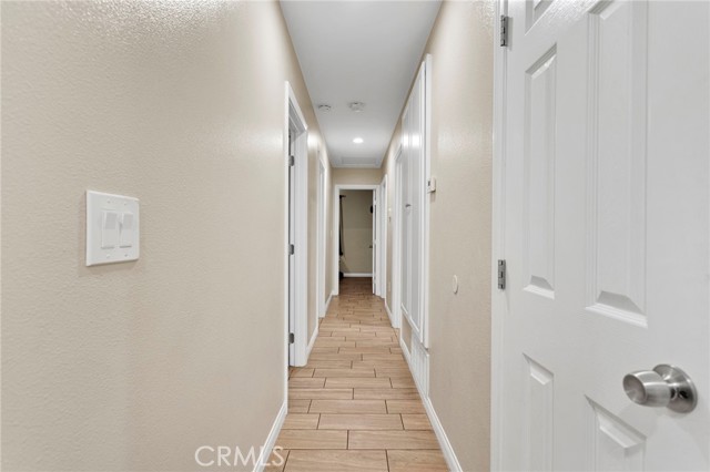 Detail Gallery Image 12 of 56 For 14396 Mojave Ln, Victorville,  CA 92394 - 4 Beds | 2 Baths