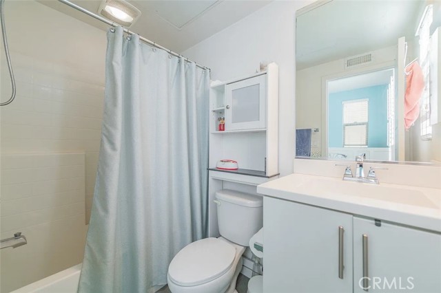 Detail Gallery Image 13 of 25 For 118 Cadence, Irvine,  CA 92618 - 3 Beds | 3/1 Baths