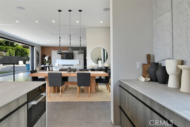 Detail Gallery Image 12 of 36 For 14753 Round Valley, Sherman Oaks,  CA 91403 - 4 Beds | 5 Baths