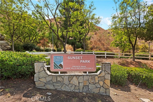 16462 Sun Summit Drive, Riverside CA: https://media.crmls.org/medias/e67d6244-da98-4560-ac90-d08a4280b9c6.jpg