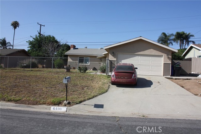 6400 Tournament Drive, Jurupa Valley CA: https://media.crmls.org/medias/e67d7b40-dc97-4e87-bb69-922295e095ca.jpg