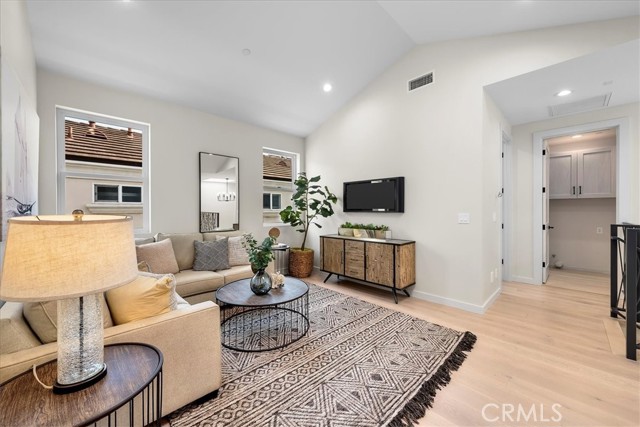 2606 MacKay Lane, Redondo Beach, California 90278, 5 Bedrooms Bedrooms, ,4 BathroomsBathrooms,Residential,Sold,MacKay,SB23014119