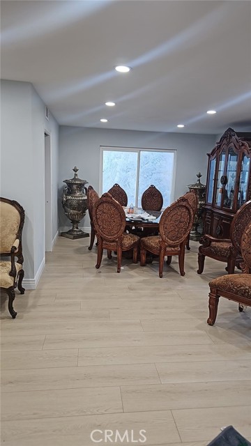 Detail Gallery Image 12 of 18 For 18914 Harnett St, Porter Ranch,  CA 91326 - 4 Beds | 2 Baths