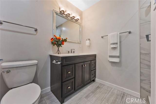 Detail Gallery Image 27 of 49 For 6053 Turnergrove, Lakewood,  CA 90713 - 4 Beds | 3 Baths