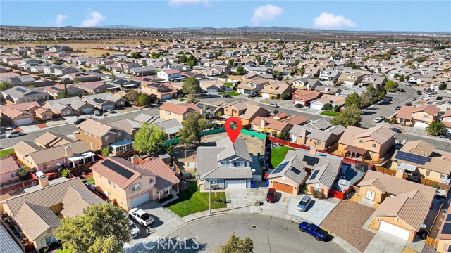 13446 Dover Lane, Victorville CA: https://media.crmls.org/medias/e67e33f5-8717-46c2-884d-a564610a22ba.jpg