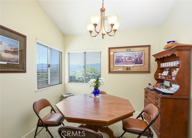 Detail Gallery Image 7 of 28 For 1798 Noah Dr, Corona,  CA 92878 - 3 Beds | 2/1 Baths