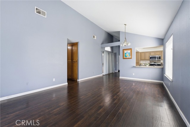 Detail Gallery Image 15 of 30 For 44919 Fenhold, Lancaster,  CA 93535 - 3 Beds | 2 Baths