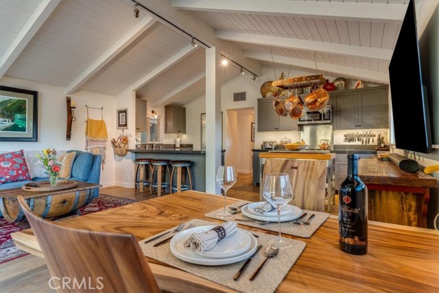 Detail Gallery Image 13 of 70 For 2195 Wilton, Cambria,  CA 93428 - 3 Beds | 2 Baths