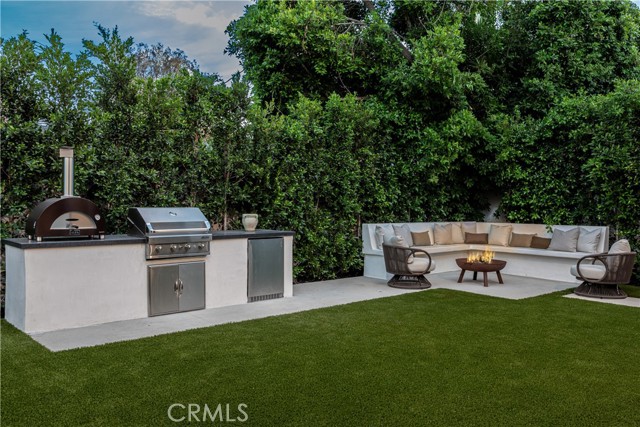 Detail Gallery Image 31 of 34 For 4830 Valjean Ave, Encino,  CA 91436 - 5 Beds | 5/1 Baths