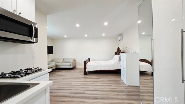 Detail Gallery Image 36 of 50 For 11141 Mcvine Ave, Sunland,  CA 91040 - 4 Beds | 3 Baths