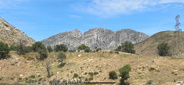 200 Tillie Creek Road, Wofford Heights CA: https://media.crmls.org/medias/e6800ecf-d36b-4414-b994-6bd221d9b90e.jpg