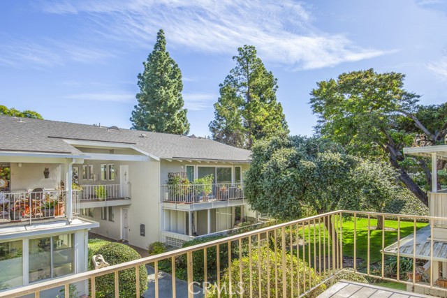 Detail Gallery Image 6 of 42 For 255 Calle Aragon #Q,  Laguna Woods,  CA 92637 - 2 Beds | 2 Baths