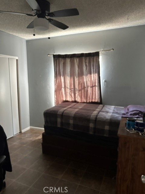 201 W Raymond Street, Compton CA: https://media.crmls.org/medias/e681fc8a-1616-466a-9a05-c4b9cb73d4ac.jpg