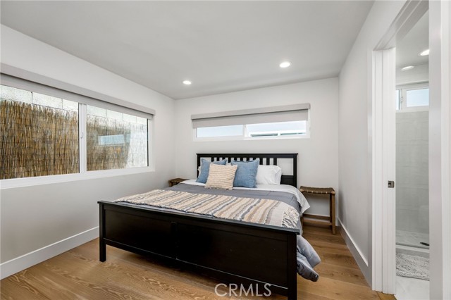 Detail Gallery Image 10 of 15 For 3420 Alma Ave, Manhattan Beach,  CA 90266 - 3 Beds | 3 Baths