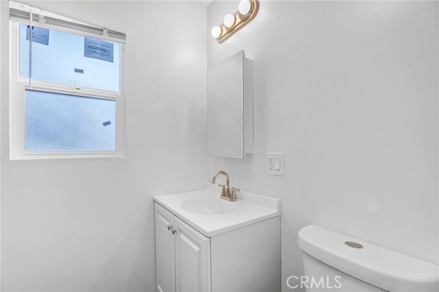 10523 Haas Avenue, Los Angeles CA: https://media.crmls.org/medias/e6827c52-8488-49f6-9466-9629e96d11e3.jpg