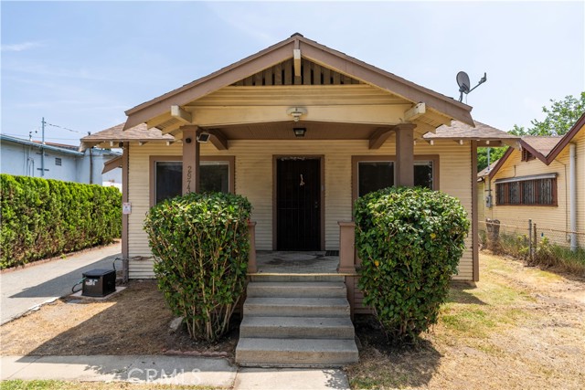 2973 W Avenue 33, Los Angeles CA: https://media.crmls.org/medias/e682f860-d3d1-4d19-91f1-9c44593375d6.jpg