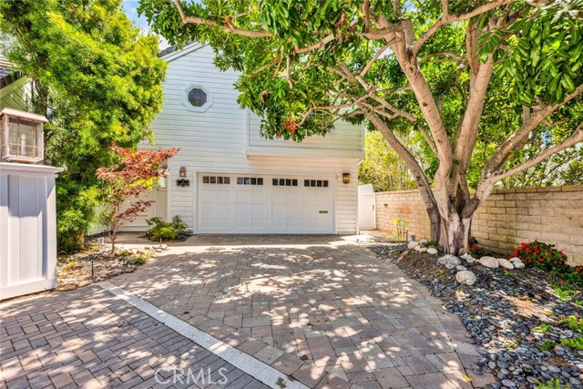 Detail Gallery Image 2 of 33 For 12 Chelsea Pointe, Dana Point,  CA 92629 - 3 Beds | 2/1 Baths