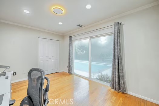 14614 Runnymede Street, Van Nuys CA: https://media.crmls.org/medias/e683a6dc-e698-4453-81c9-ecab90415839.jpg