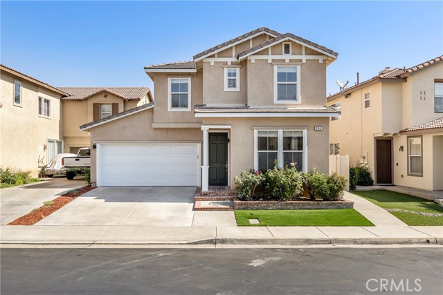 Detail Gallery Image 1 of 1 For 255 Roxanne Ln, Corona,  CA 92882 - 3 Beds | 2/1 Baths