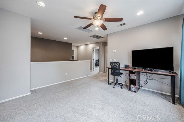 Image 20 of 47 For 28169 Arborglenn Drive