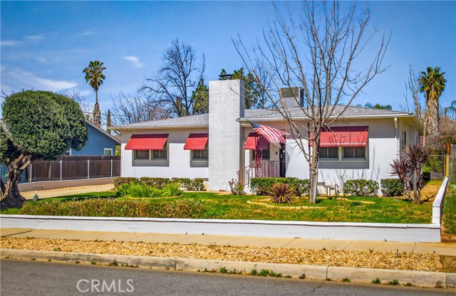 Detail Gallery Image 4 of 21 For 34776 Pecan Ave, Yucaipa,  CA 92399 - 3 Beds | 2 Baths