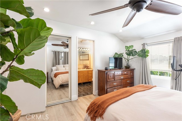 19922 Carmania Lane, Huntington Beach CA: https://media.crmls.org/medias/e6860f1b-a8ed-440b-a2e0-c6f765dfe2ad.jpg