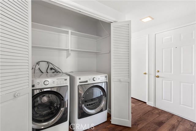 Detail Gallery Image 13 of 24 For 106 N Western #205,  San Pedro,  CA 90732 - 2 Beds | 2 Baths