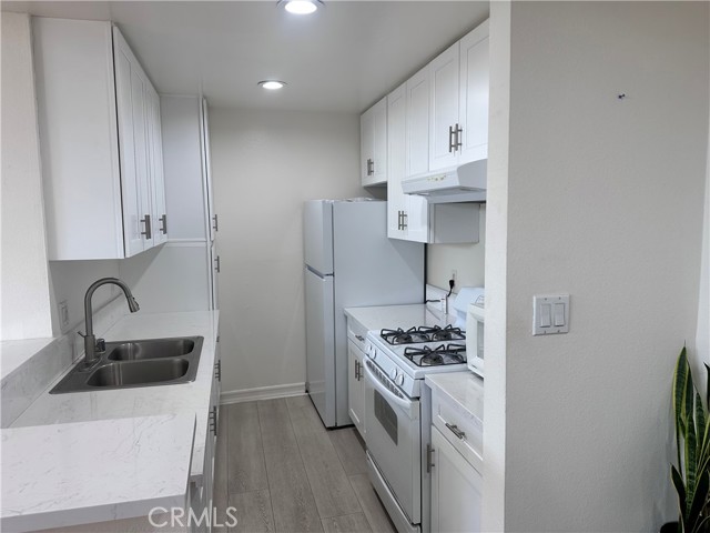 Detail Gallery Image 11 of 34 For 5700 Etiwanda #264,  Tarzana,  CA 91356 - 3 Beds | 2 Baths