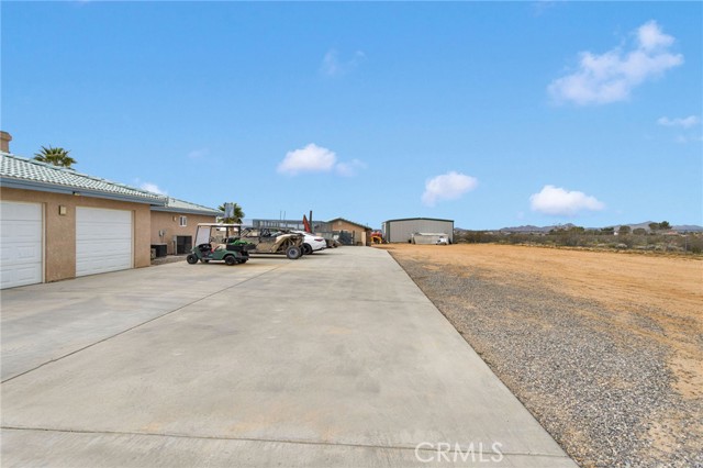 Detail Gallery Image 53 of 75 For 13724 Yuma Rd, Apple Valley,  CA 92307 - 5 Beds | 2/1 Baths