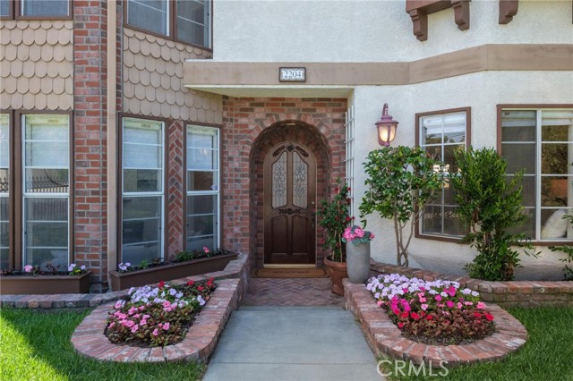 2204 Clark Lane, Redondo Beach, California 90278, 3 Bedrooms Bedrooms, ,2 BathroomsBathrooms,Residential,Sold,Clark,SB24167558