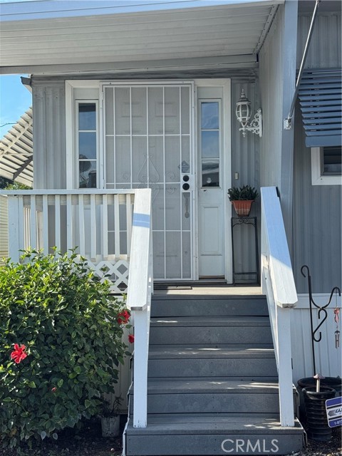 Detail Gallery Image 7 of 50 For 301 E Foothill #063,  Pomona,  CA 91767 - 2 Beds | 1 Baths