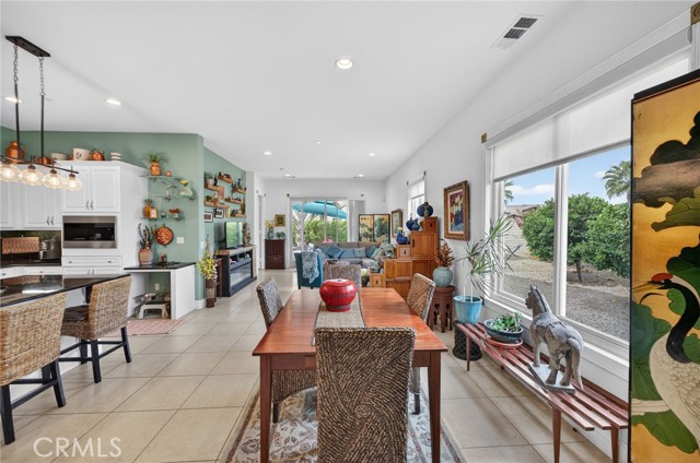 Detail Gallery Image 9 of 65 For 81485 Avenida Viesca, Indio,  CA 92203 - 2 Beds | 2 Baths