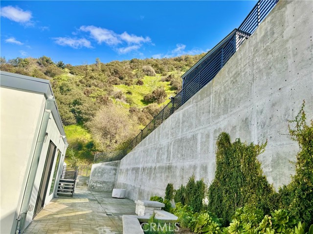 Detail Gallery Image 37 of 60 For 3060 Hollywell Pl, Glendale,  CA 91206 - 4 Beds | 3/1 Baths