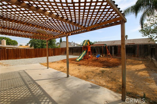 29748 Park City Avenue, Menifee CA: https://media.crmls.org/medias/e6893890-6155-4358-b3c3-44e5fee7f3a4.jpg
