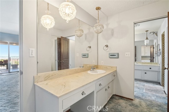 42131 San Jose Drive, San Jacinto CA: https://media.crmls.org/medias/e68975ec-a88a-4db4-a991-49c38124ef4a.jpg
