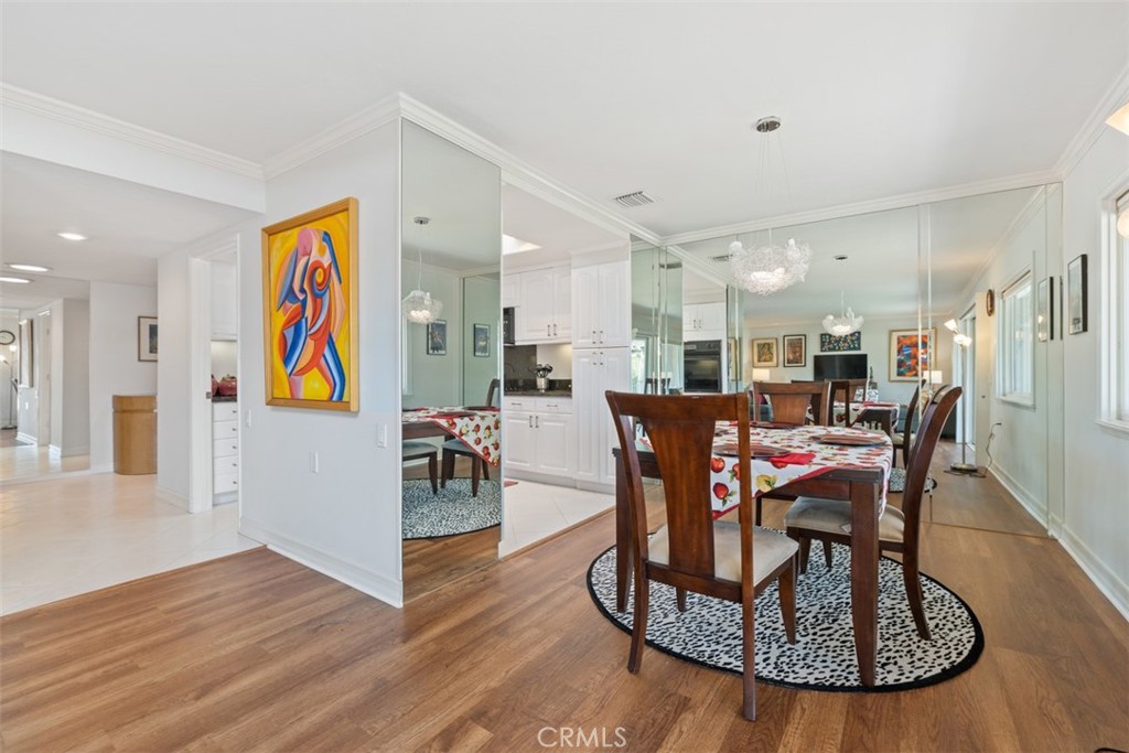 E68a1dbb Fb6c 4dc9 8290 Ebdf82e8cd82