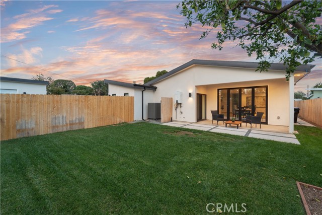 Detail Gallery Image 20 of 20 For 7717 Jamieson Ave, Reseda,  CA 91335 - 3 Beds | 3 Baths