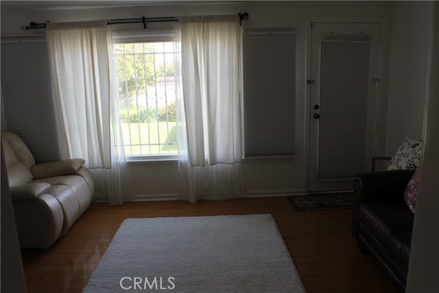 Detail Gallery Image 16 of 43 For 9812 S Denker, Los Angeles,  CA 90047 - 2 Beds | 1 Baths