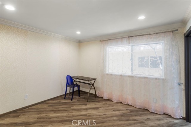 15114 SHERMAN WAY, Van Nuys (los Angeles), California 91405, 2 Bedrooms Bedrooms, ,3 BathroomsBathrooms,Residential Lease,For Rent,15114 SHERMAN WAY,CRPF24141308