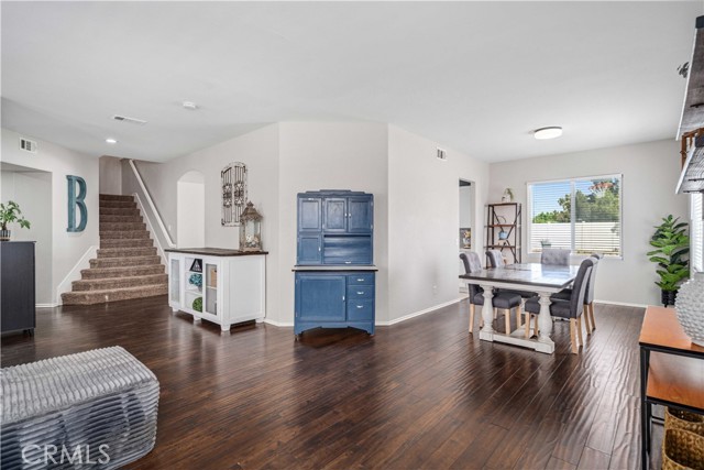 Detail Gallery Image 7 of 55 For 7337 Ridge View, Lancaster,  CA 93536 - 6 Beds | 3 Baths