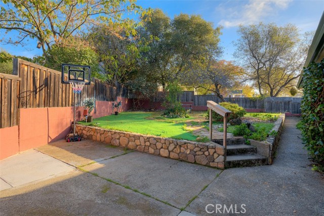 Detail Gallery Image 25 of 33 For 233 Skyline Bld, Oroville,  CA 95966 - 3 Beds | 2 Baths