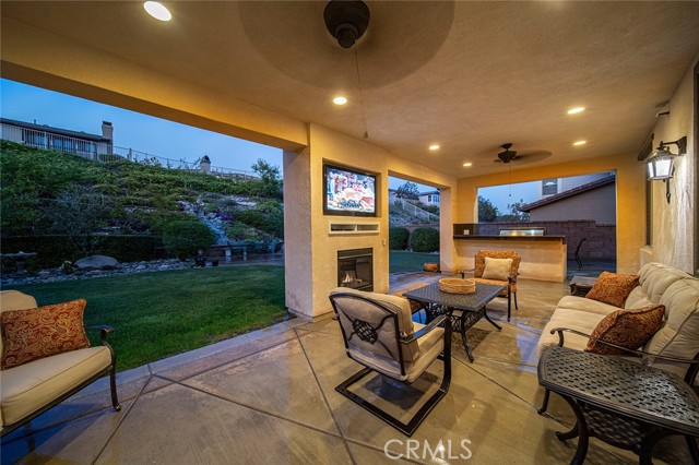 Detail Gallery Image 2 of 45 For 5011 Juneau Ct, Rancho Cucamonga,  CA 91739 - 4 Beds | 2/1 Baths