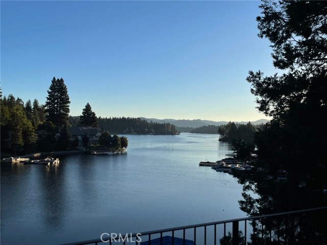 Detail Gallery Image 27 of 51 For 27369 North Bay Rd, Lake Arrowhead,  CA 92352 - 4 Beds | 3/1 Baths