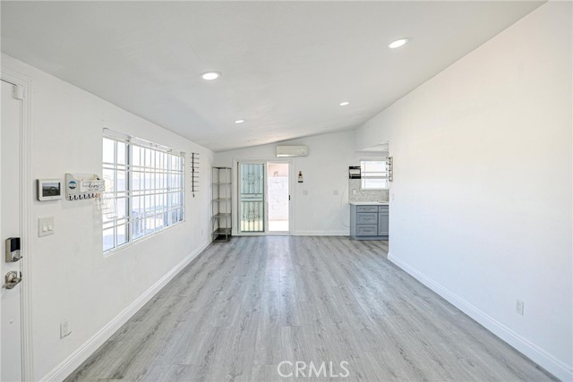 Detail Gallery Image 7 of 36 For 11222 Anabel Ave, Garden Grove,  CA 92843 - 6 Beds | 5 Baths